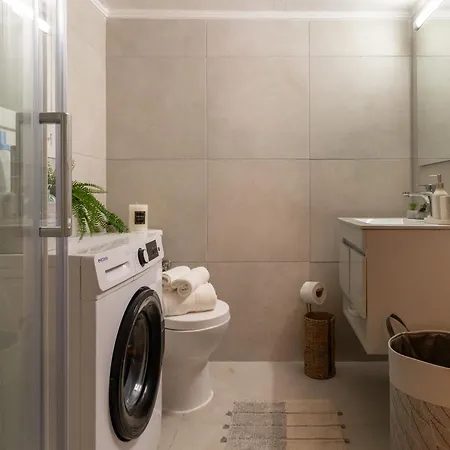 Daire Urban Hideaway In The Heart Of Selanik