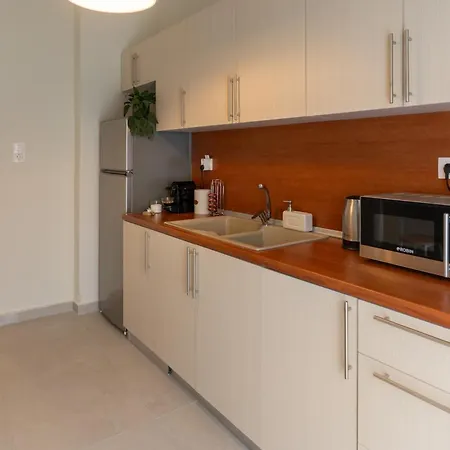 Urban Hideaway In The Heart Of