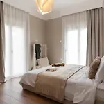 Urban Hideaway In The Heart Of