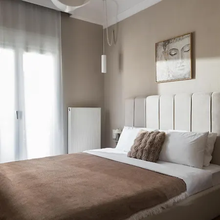 Urban Hideaway In The Heart Of Apartment Thessaloniki
