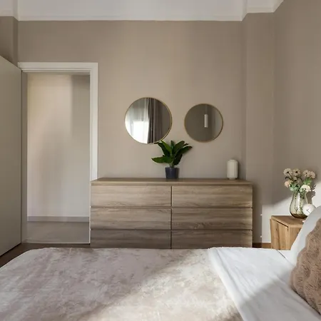 Urban Hideaway In The Heart Of
