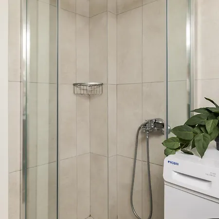 Urban Hideaway In The Heart Of Thessaloniki