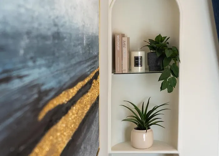 Apartment Urban Hideaway In The Heart Of *